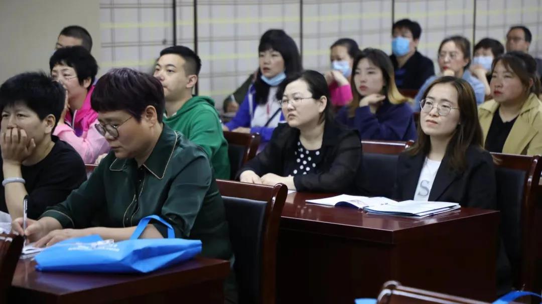 天地集团《智能财务发展趋势》大型财税免费讲座